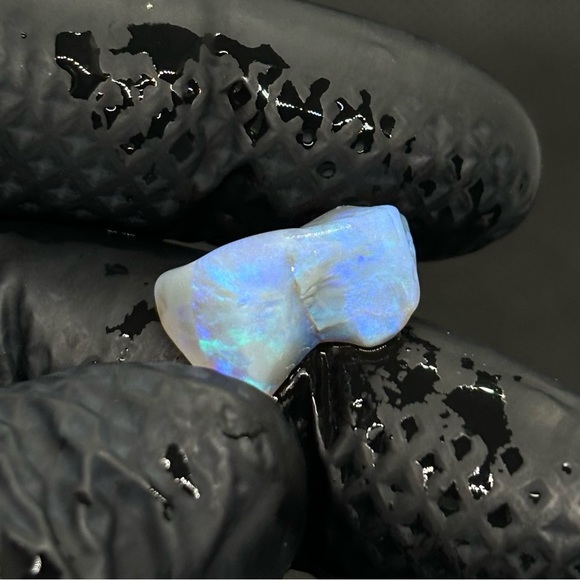 Blue Ridge Mountain Australian Lightning Ridge Sculpting Opal Showpiece - Picture 9 of 10